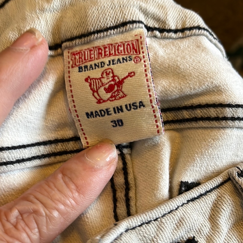 True religion pants low rise , just used twice. Size 30 in very good condition